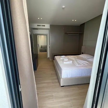 Onix Hotel 4* Ksamil