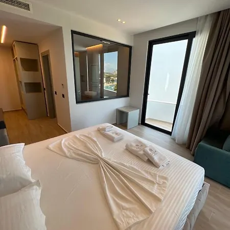 Onix Hotel ホテル クサミル